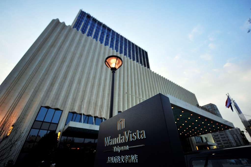 Hotel Wanda Vista Taiyuan Esterno foto